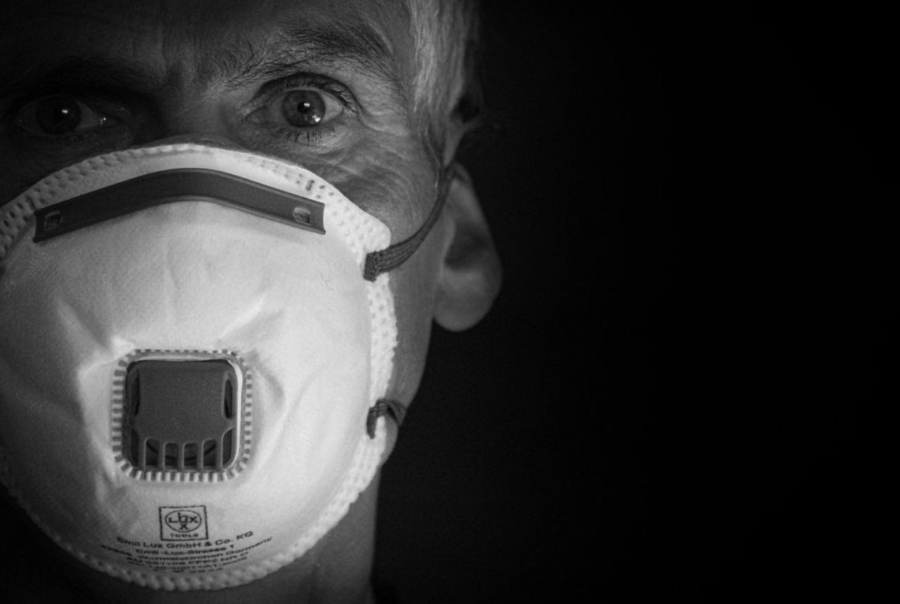 face-portrait-male-wearing-n95-mask-4934337