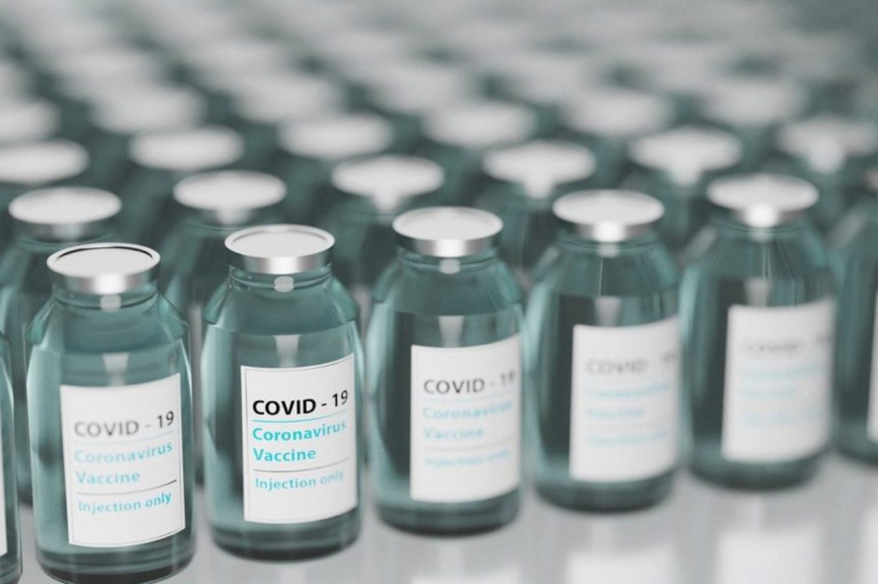 vaccine-covid-19-vials-vaccination-5895477/